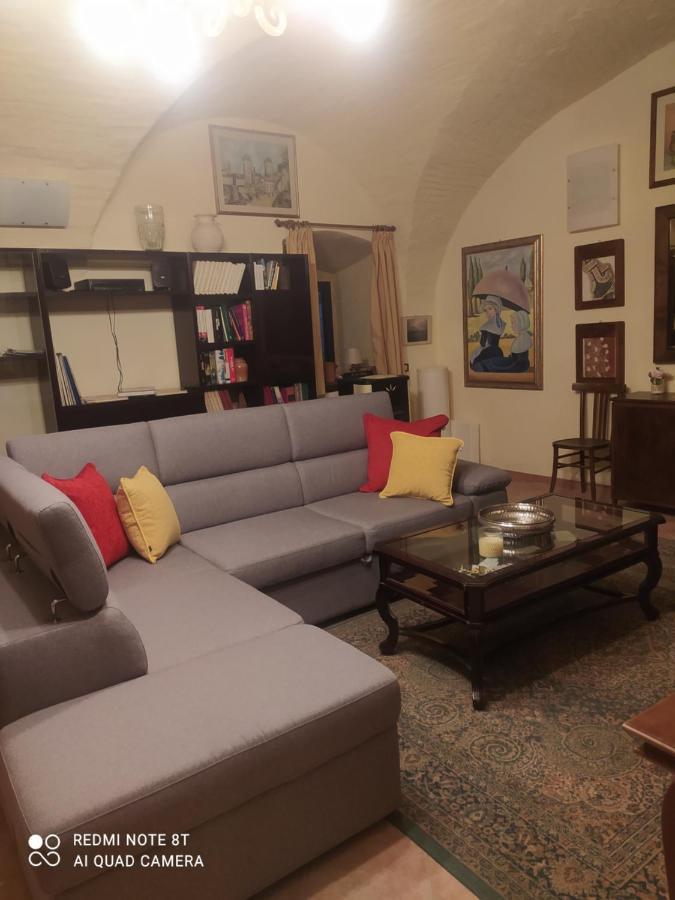 Casa Vacanza Todi Antica Luaran gambar