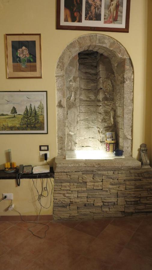 Casa Vacanza Todi Antica Luaran gambar