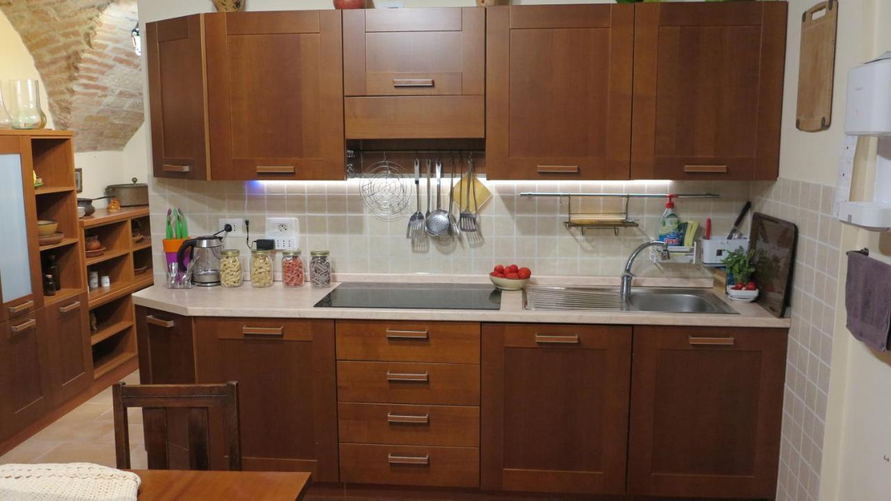 Casa Vacanza Todi Antica Luaran gambar
