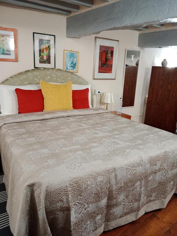 Casa Vacanza Todi Antica Luaran gambar